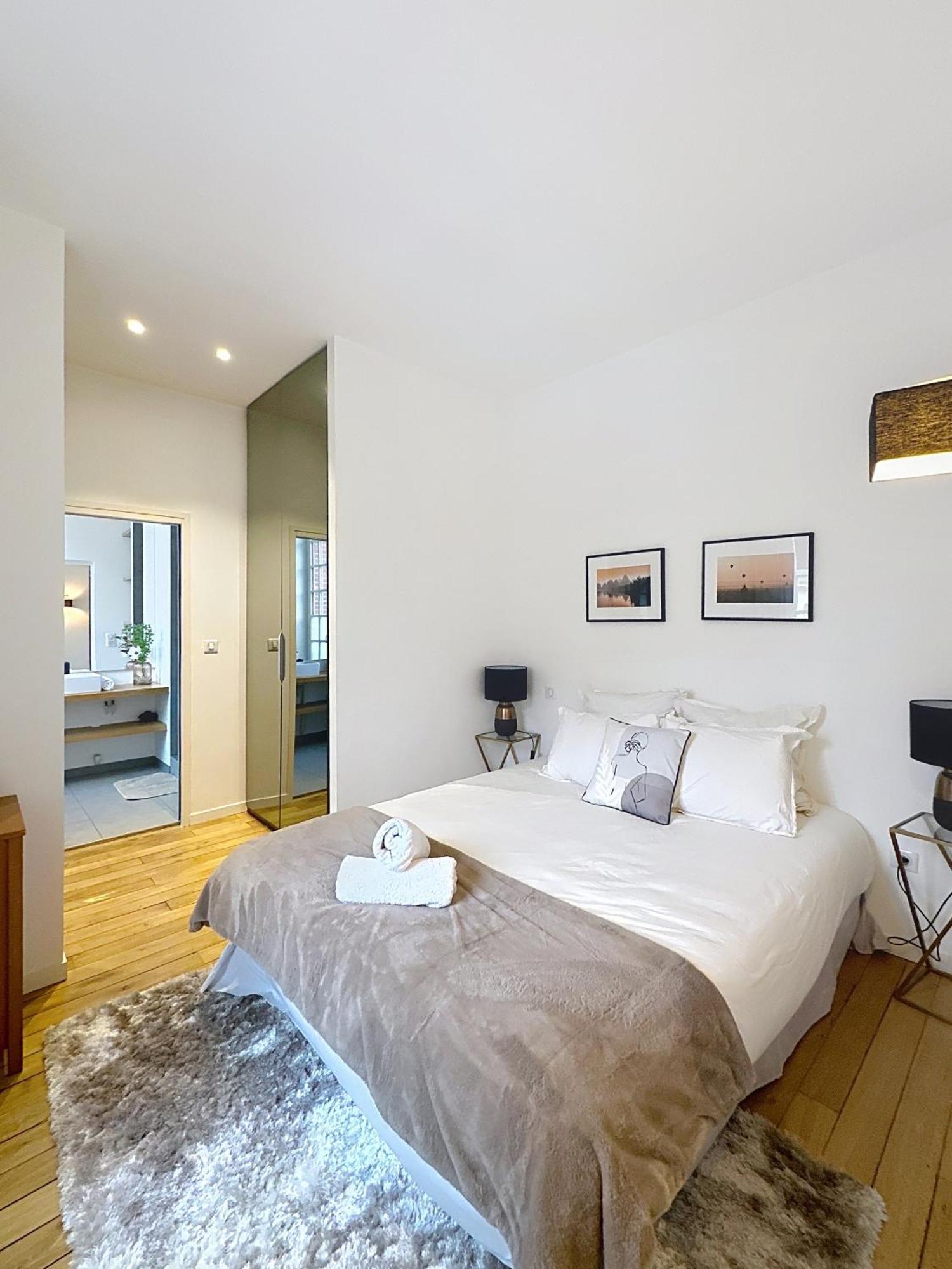 ריימס So Guest- Luxueux Appartement, Ancienne Maison De Champagne Proche Cathedrale מראה חיצוני תמונה